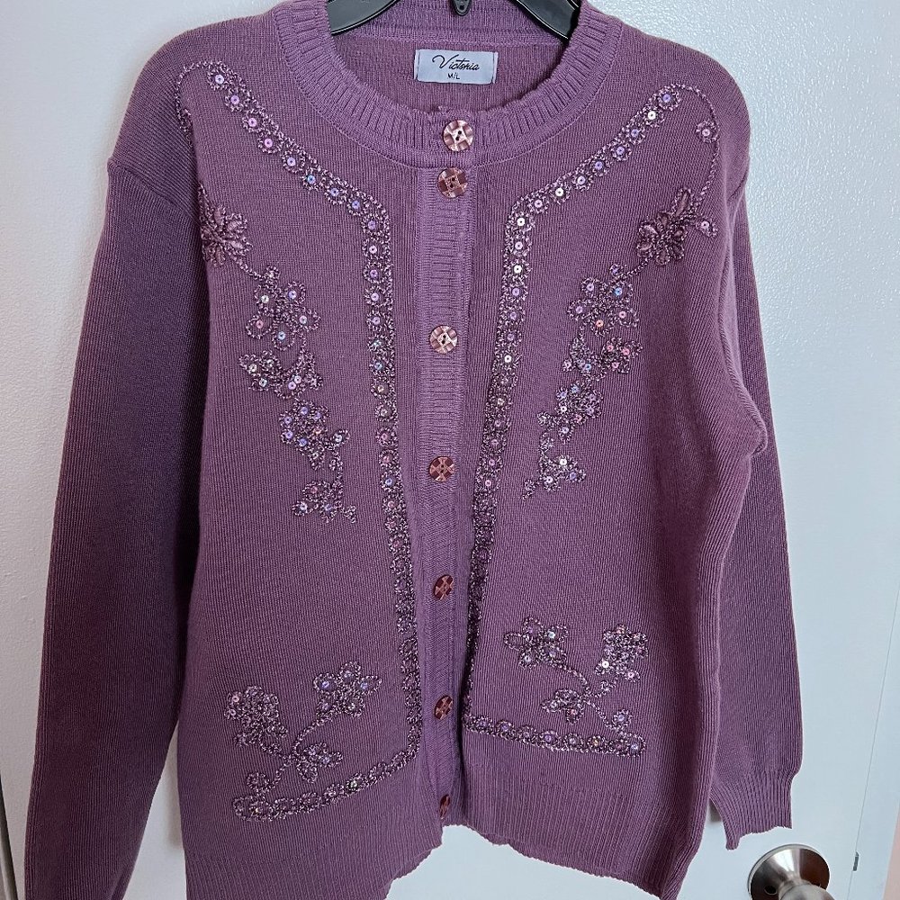 Women's cardigan